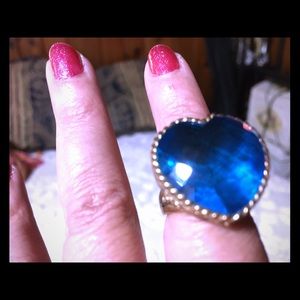 Blue cristal ring